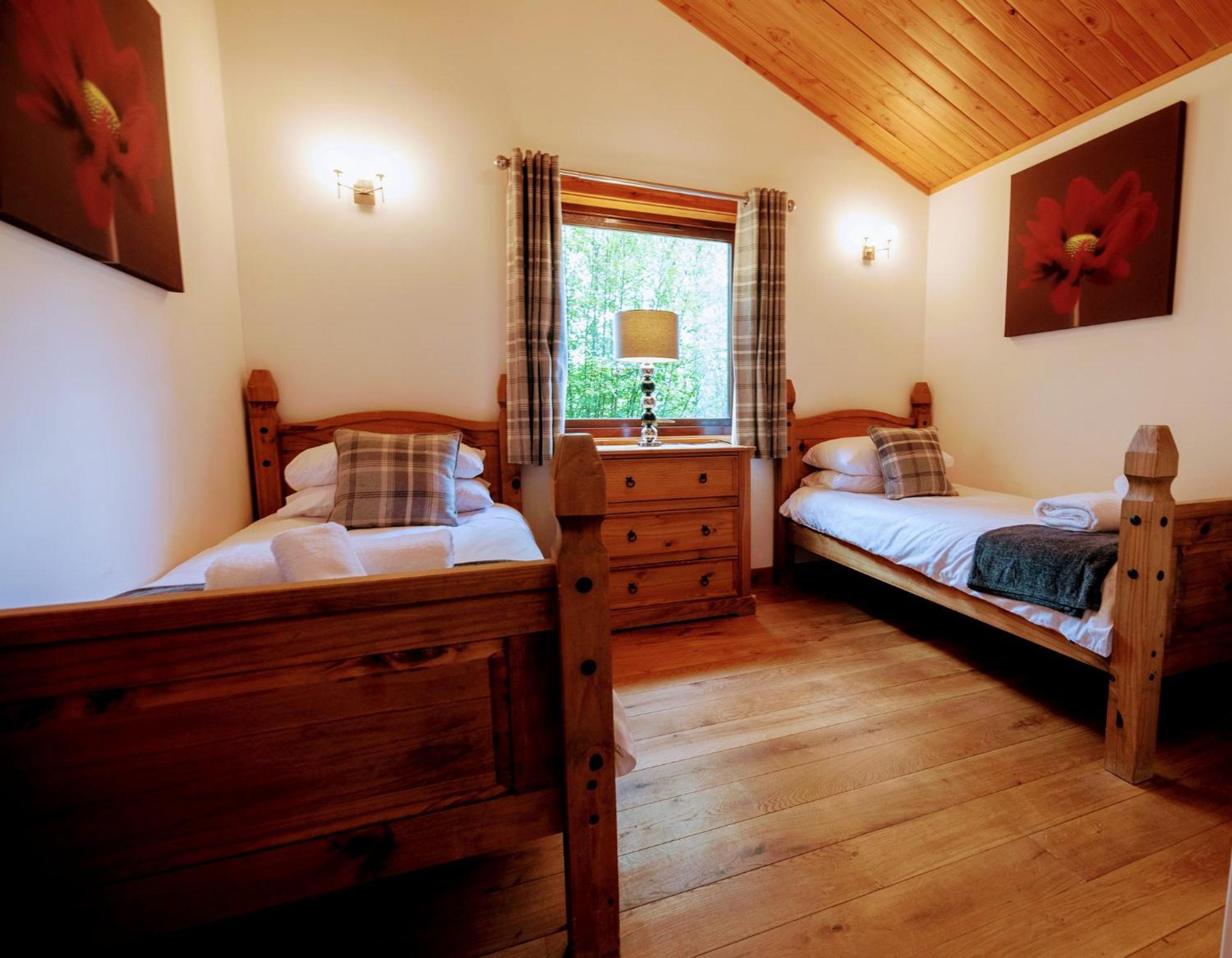 Loch Insh Chalets Ltd Kincraig Exteriör bild