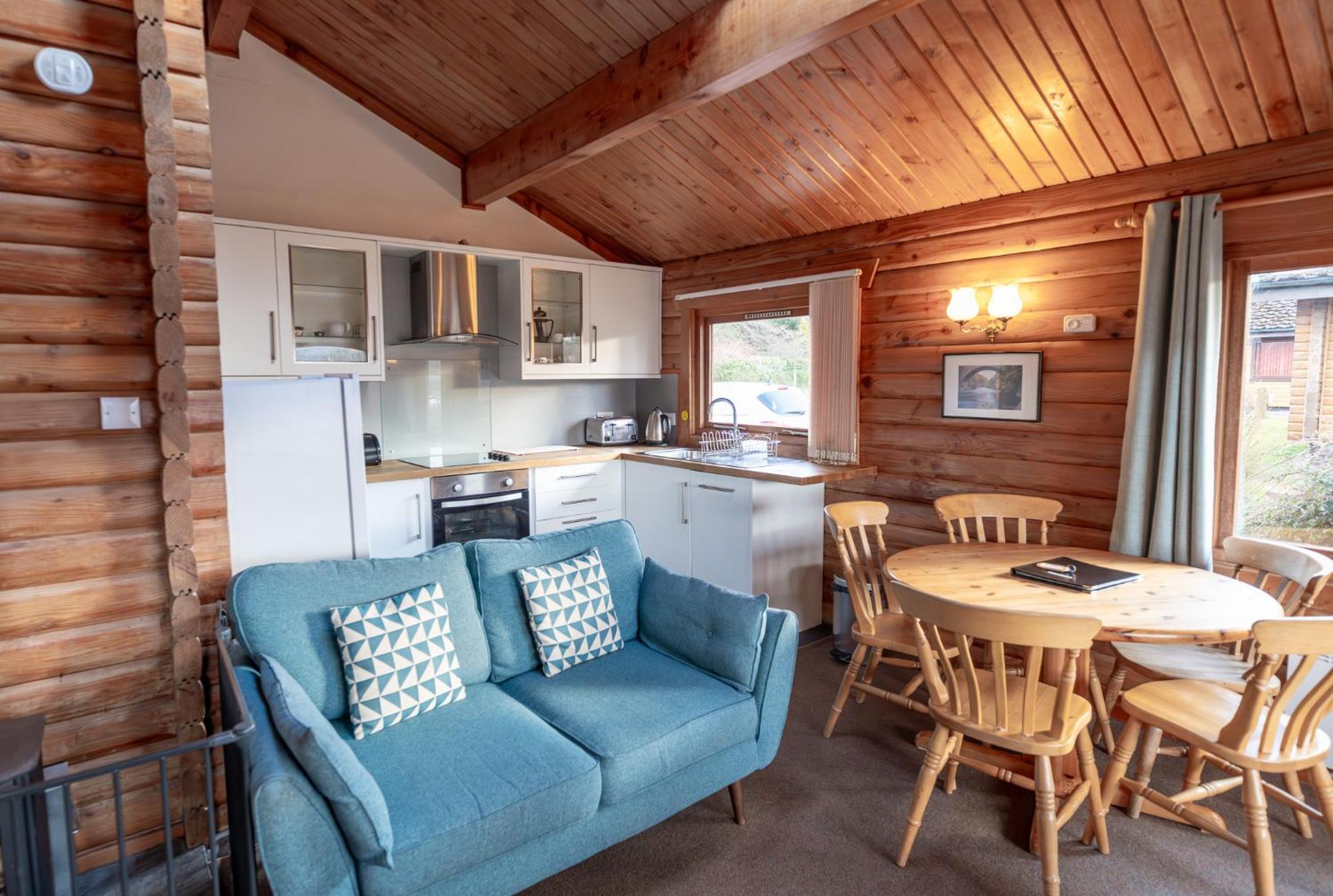 Loch Insh Chalets Ltd Kincraig Rum bild