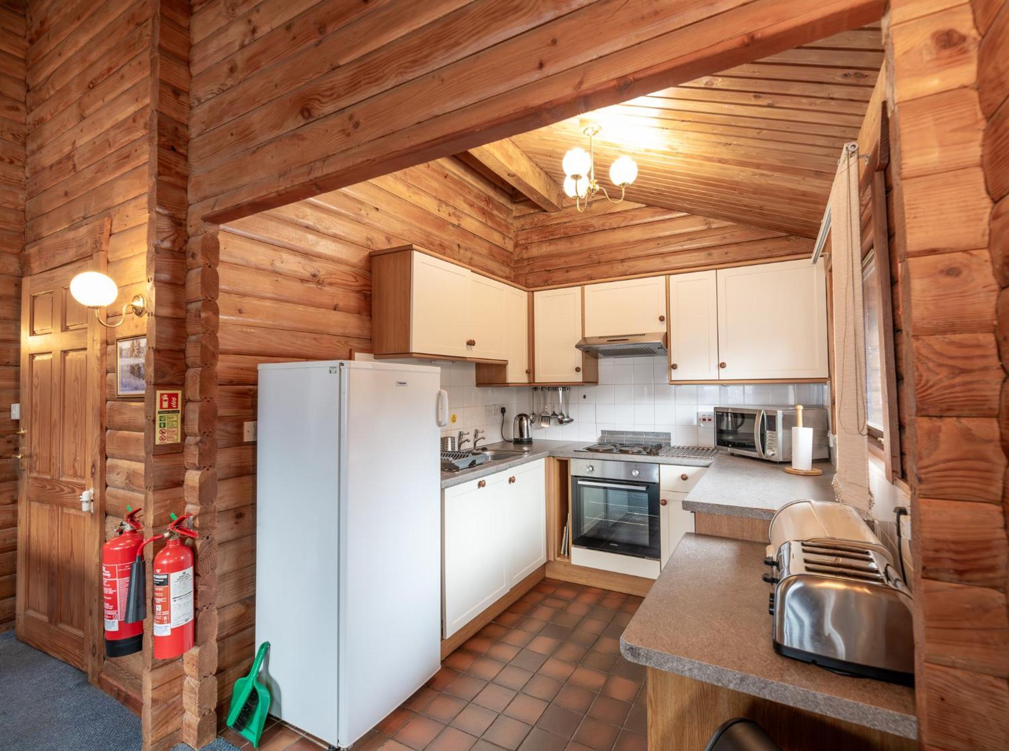Loch Insh Chalets Ltd Kincraig Rum bild